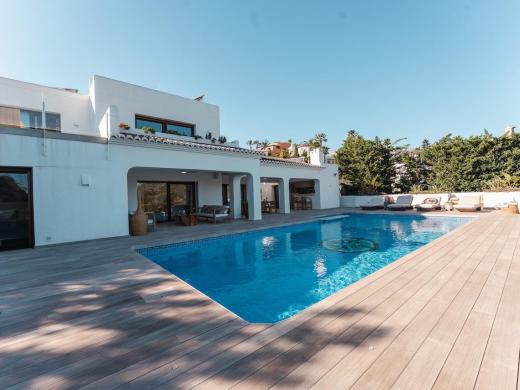6 bed villas in Moraira