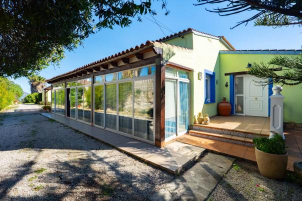 2 bed villa in Benitachell
