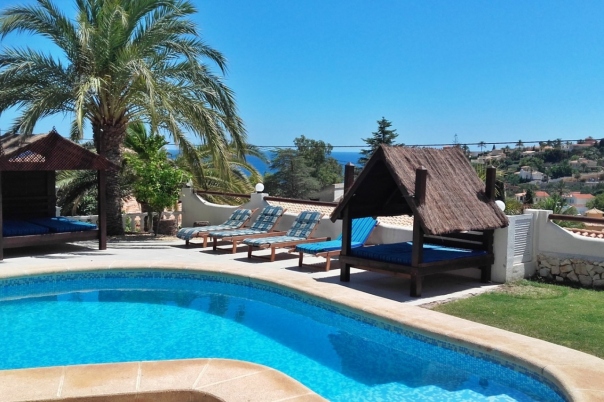 5 bed villa in Calpe