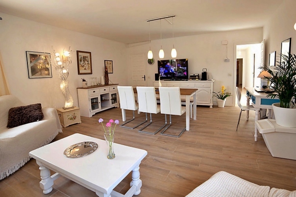 5 bed villa in Calpe