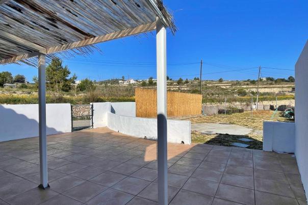 2 bed villa in Benitachell