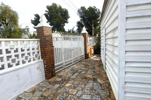 4 bed country house in Elche/Elx