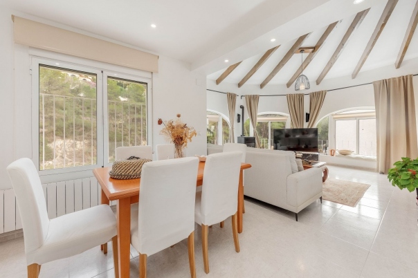 4 bed villa in Benissa