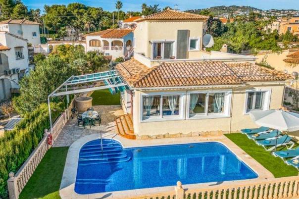 3 bed villas in Calpe