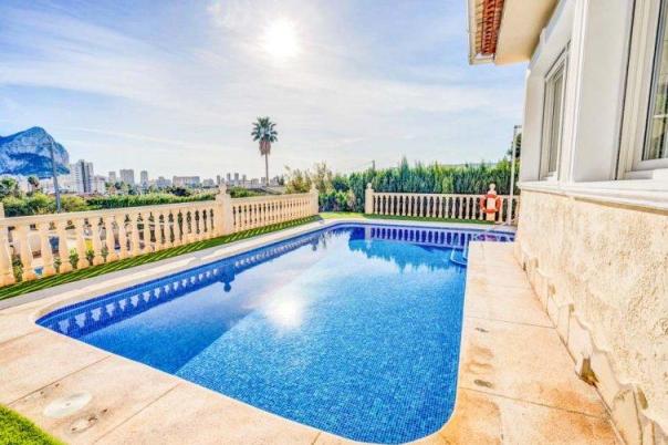 3 bed villas in Calpe