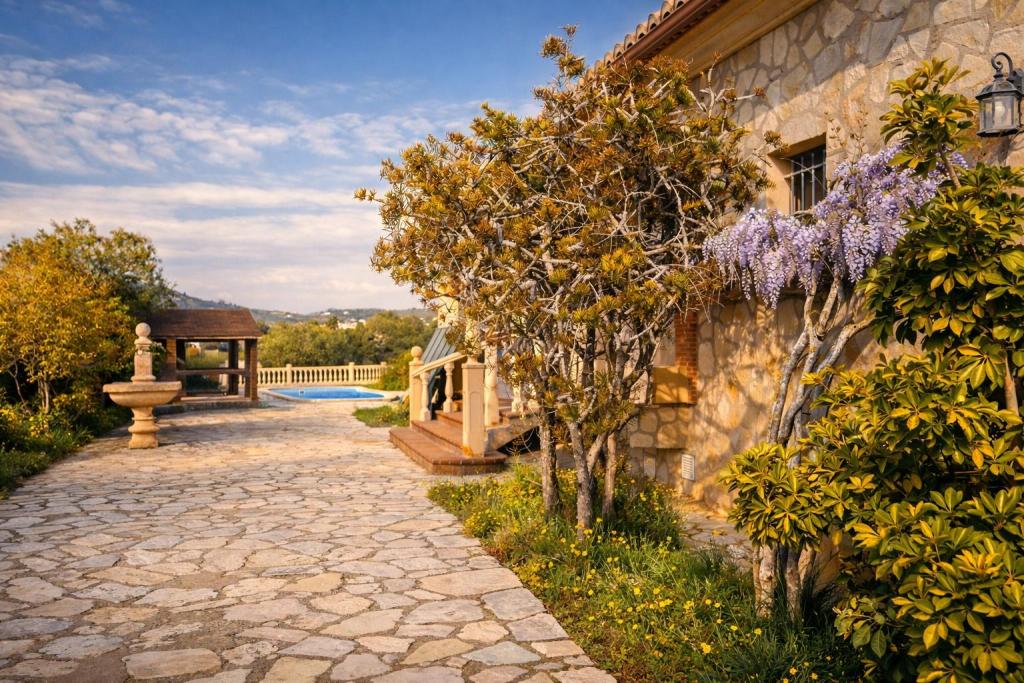 3 bed finca in Benitachell