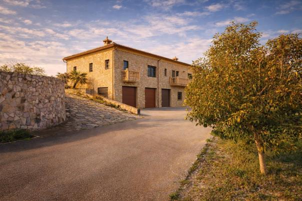 3 bed finca in Benitachell