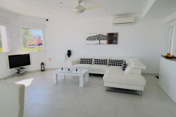 4 bed villa in Moraira