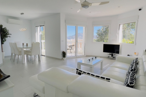 4 bed villa in Moraira