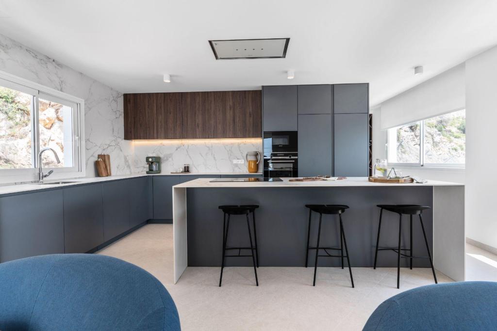 4 bed villa de lujo in Altea la Vella