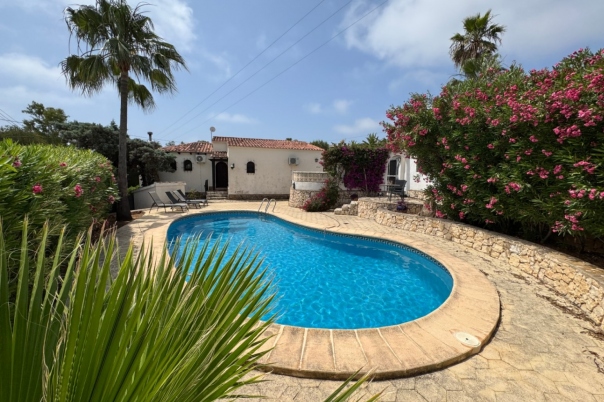 2 bed villa in Benissa