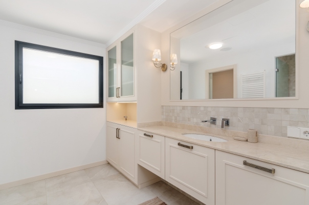 4 bed villa in Benitachell