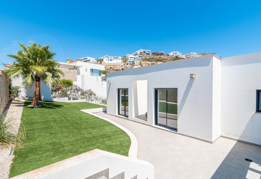 4 bed villa in Benitachell