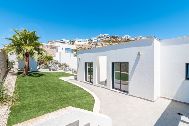 4 bed villa in Benitachell