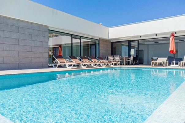 4 bed villa in Benitachell
