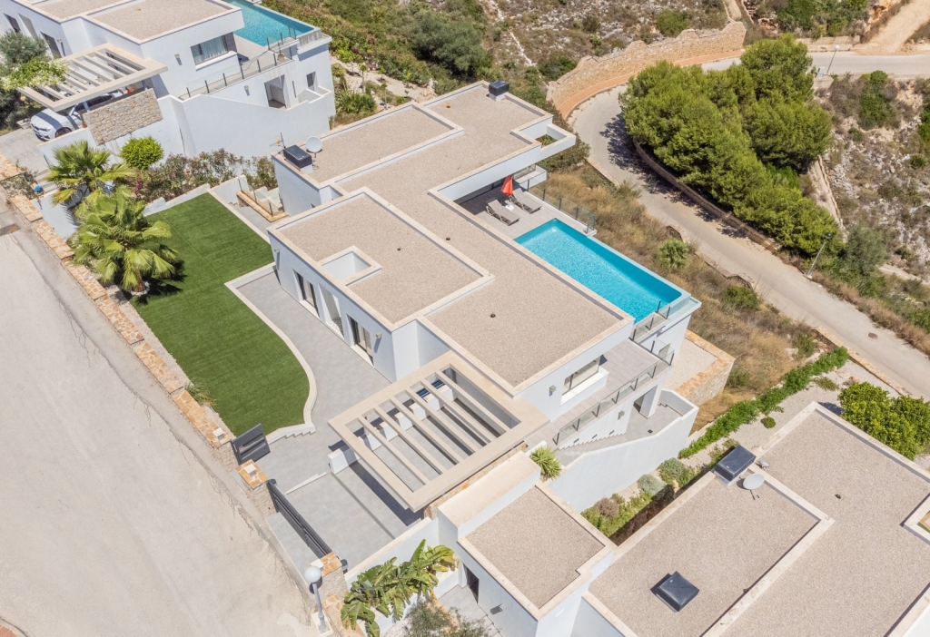 4 bed villa in Benitachell