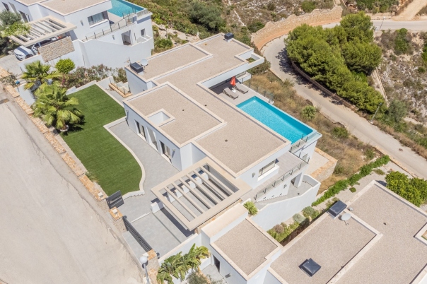 4 bed villa in Benitachell