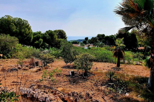 plots of land in Moraira