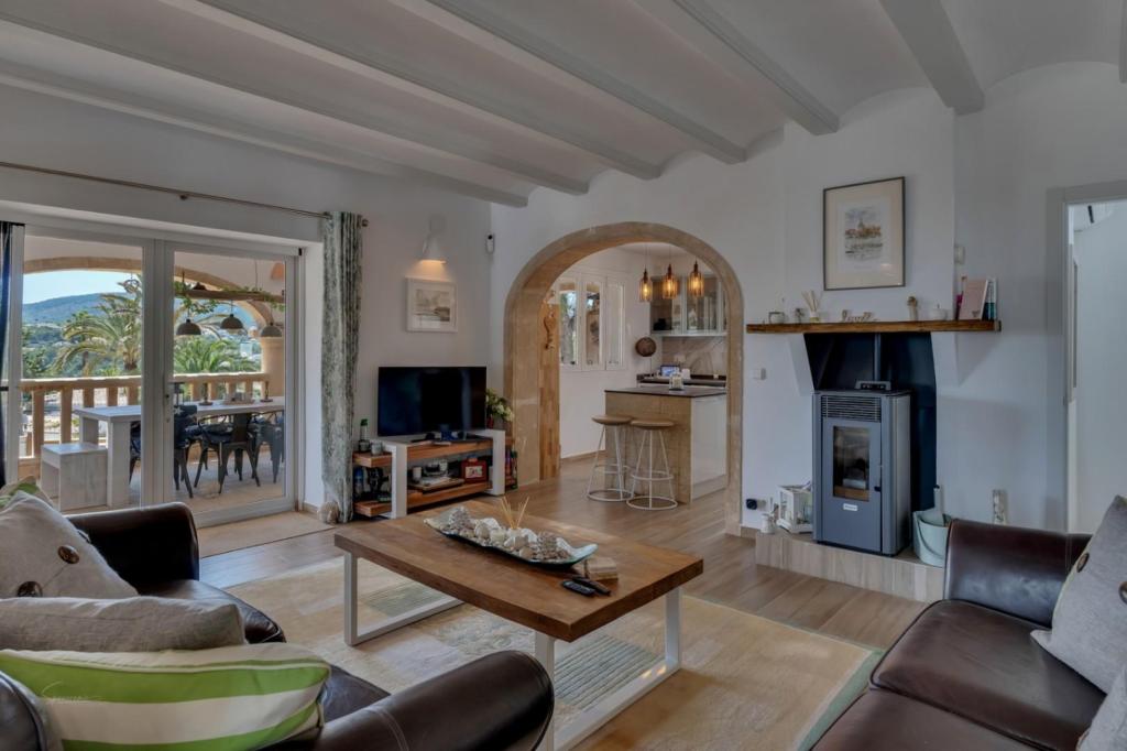 5 bed villas in Javea