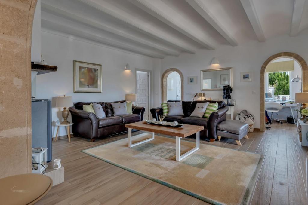 5 bed villas in Javea
