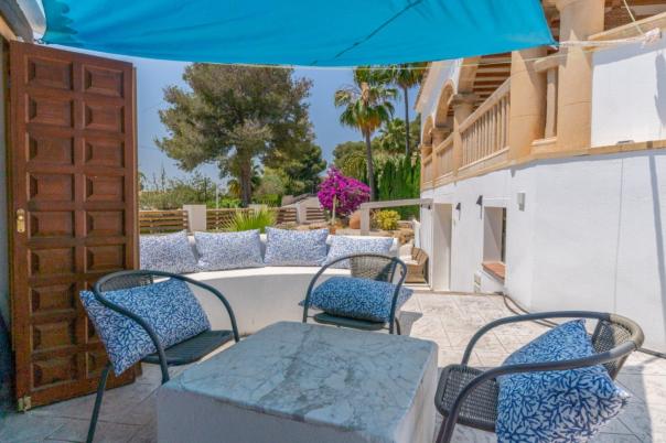 5 bed villas in Javea