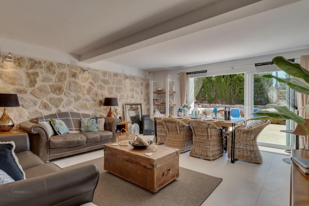 5 bed villas in Javea