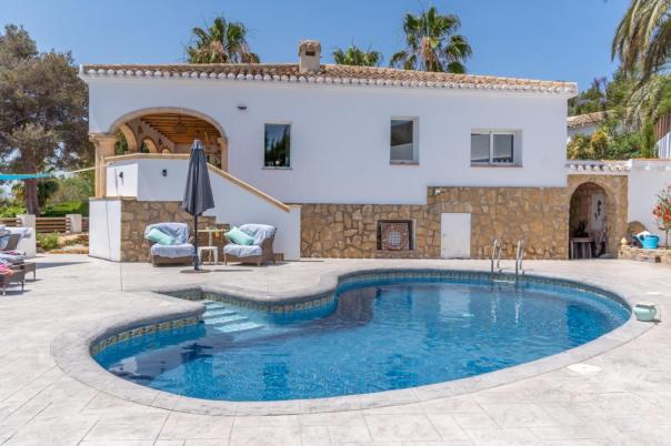 5 bed villas in Javea