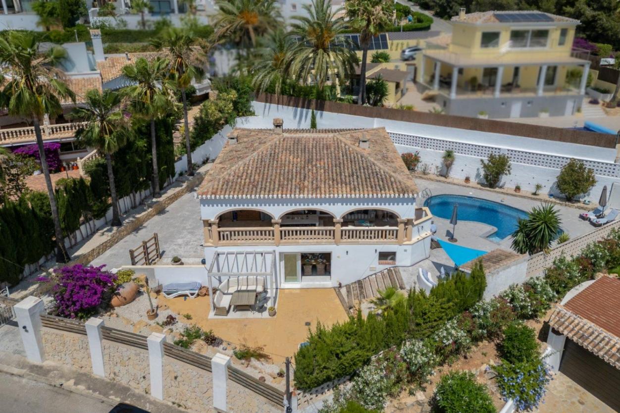 5 bed villas in Javea