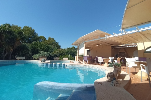 2 bed villa in Moraira
