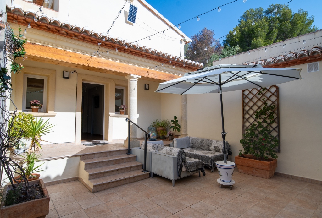 4 bed villa in Javea