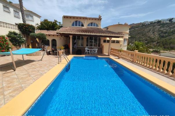 3 bed casa / chalet in Benitachell