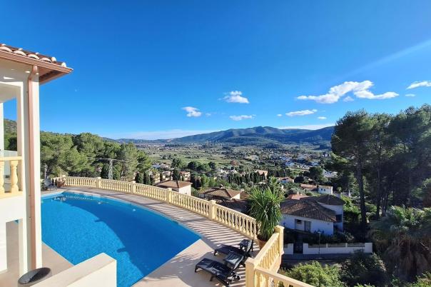 7 bed villa in Alcalalí