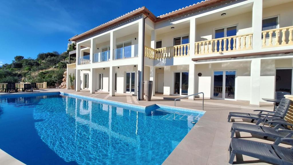 7 bed villa in Alcalalí