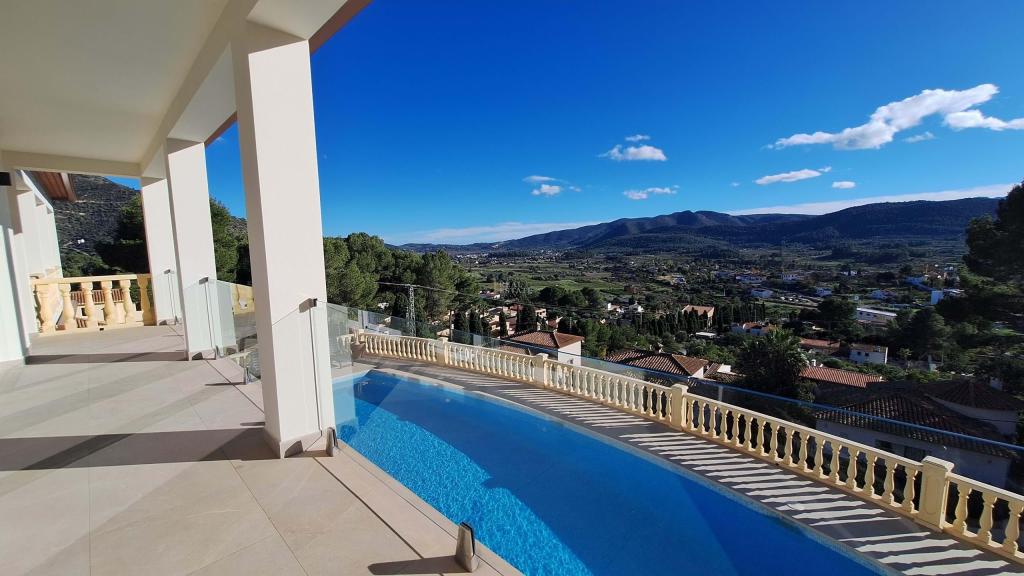 7 bed villa in Alcalalí
