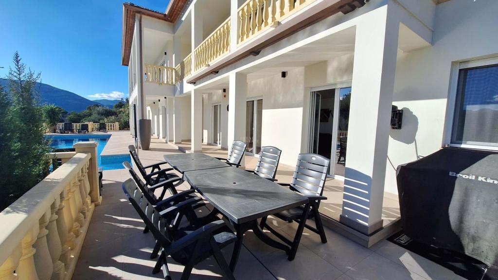 7 bed villa in Alcalalí