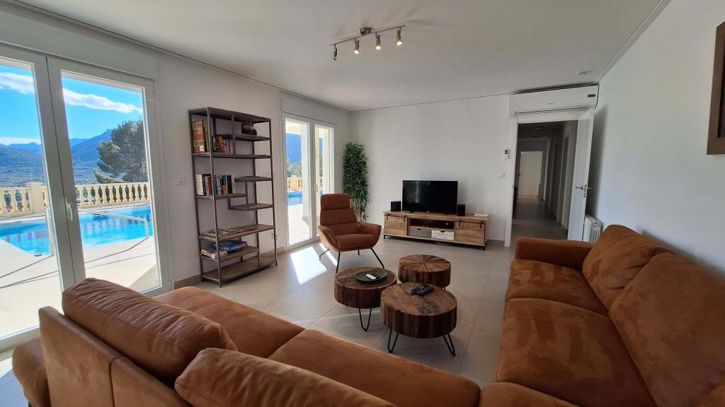 7 bed villa in Alcalalí