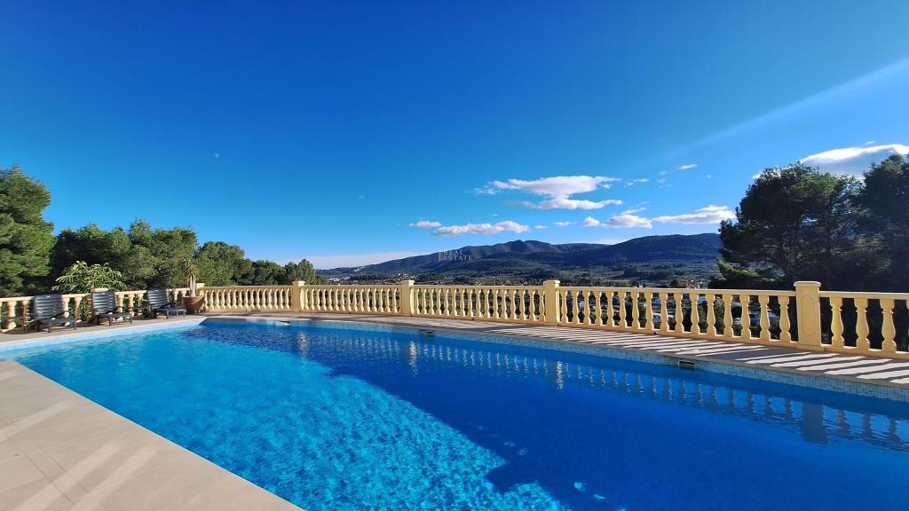 7 bed villa in Alcalalí