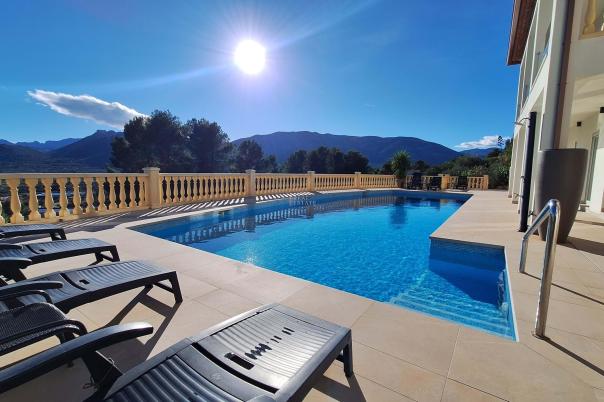 7 bed villa in Alcalalí