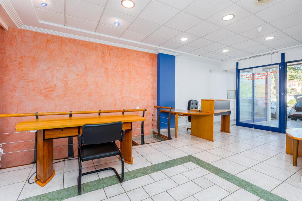 1 bed commercial_premises in Altea