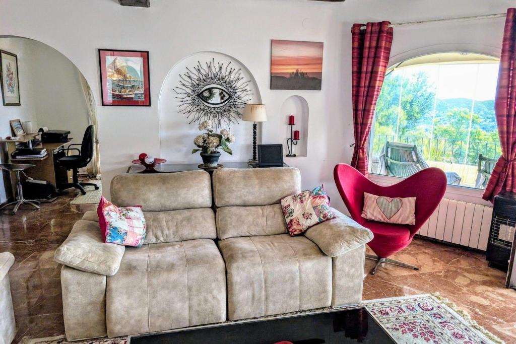 4 bed casa / chalet in Moraira