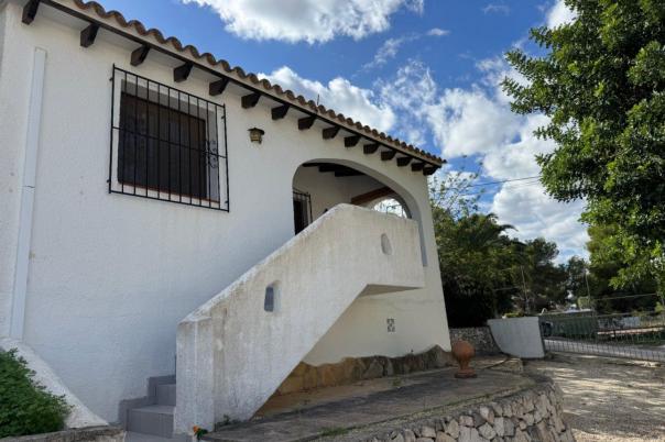 2 bed bungalow in Moraira