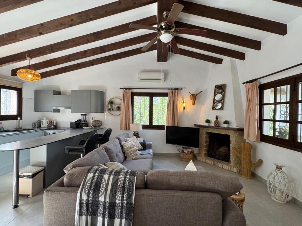 2 bed bungalow in Moraira