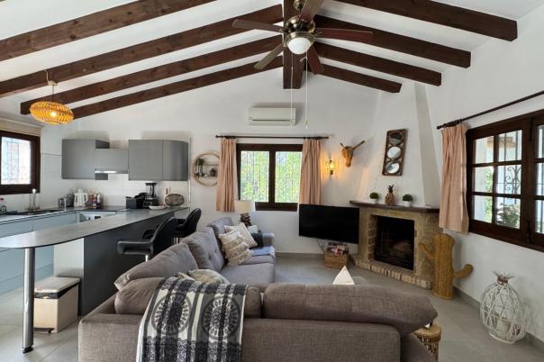 2 bed bungalow in Moraira