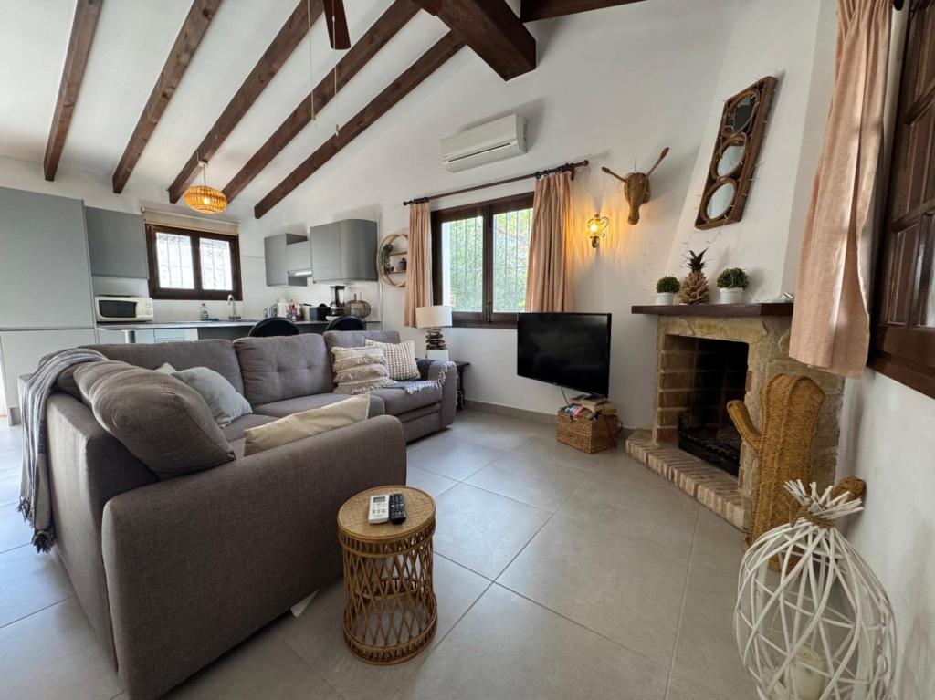 2 bed bungalow in Moraira