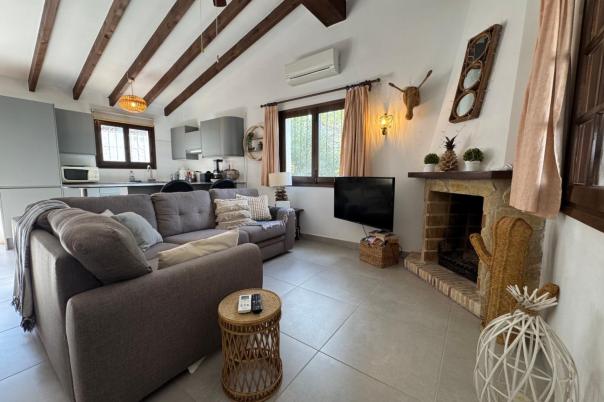 2 bed bungalow in Moraira