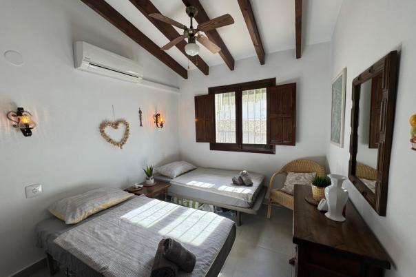 2 bed bungalow in Moraira