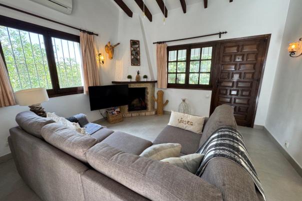 2 bed bungalow in Moraira