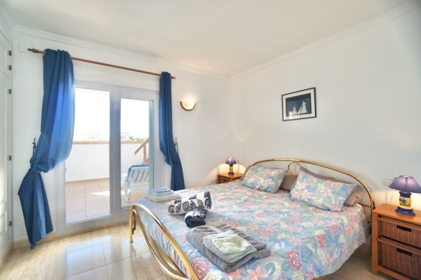 2 bed apartments - flats in Moraira