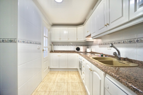 2 bed apartments - flats in Moraira