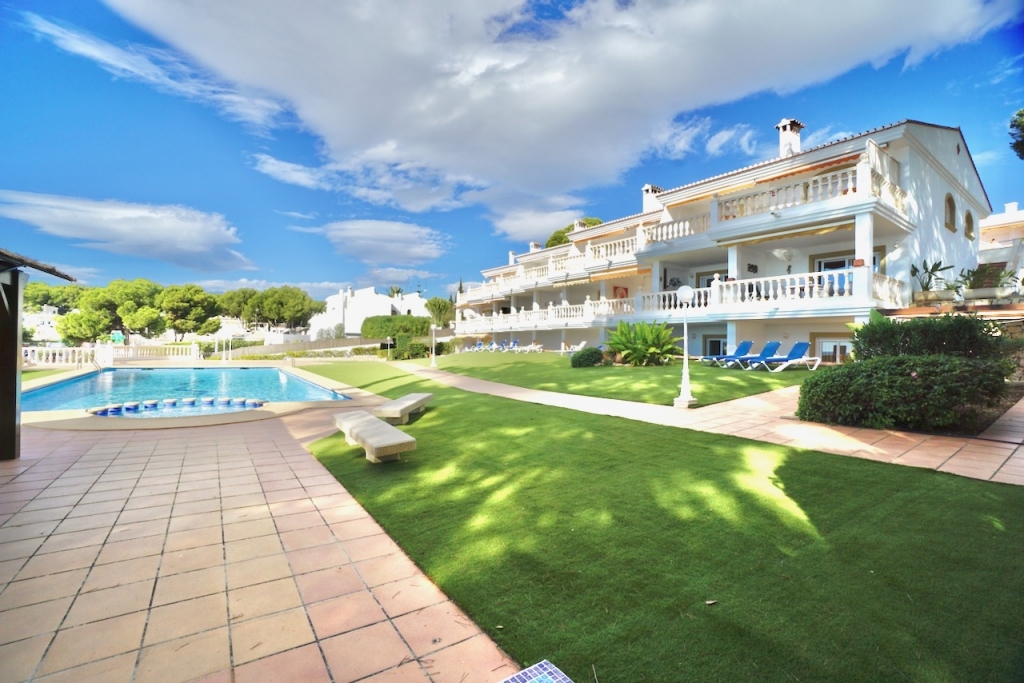 2 bed apartments - flats in Moraira